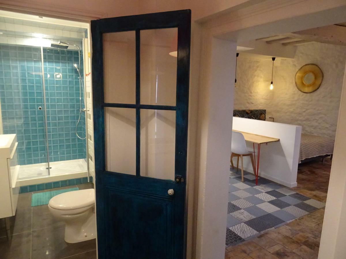 Appartement Spacieux Avec Une Vue Sur Tours Eksteriør bilde