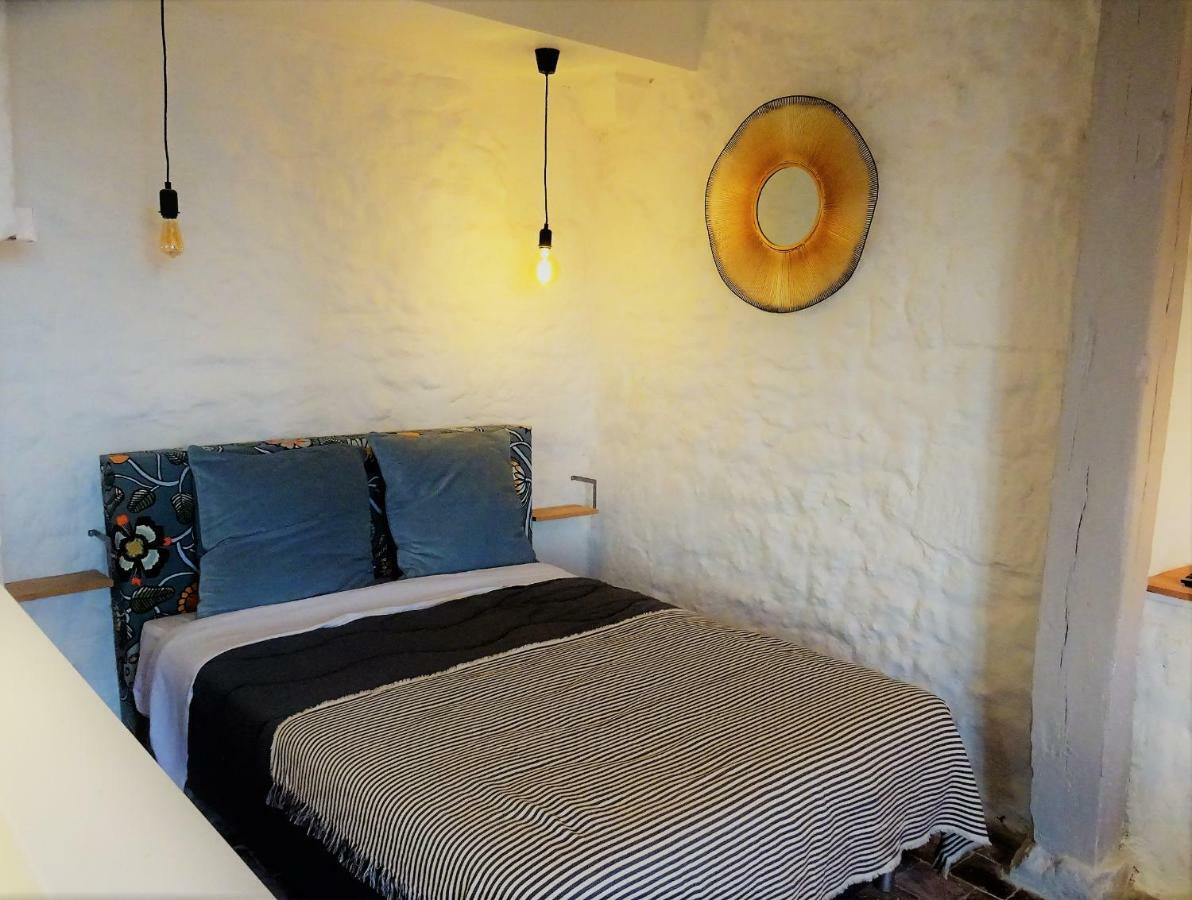 Appartement Spacieux Avec Une Vue Sur Tours Eksteriør bilde